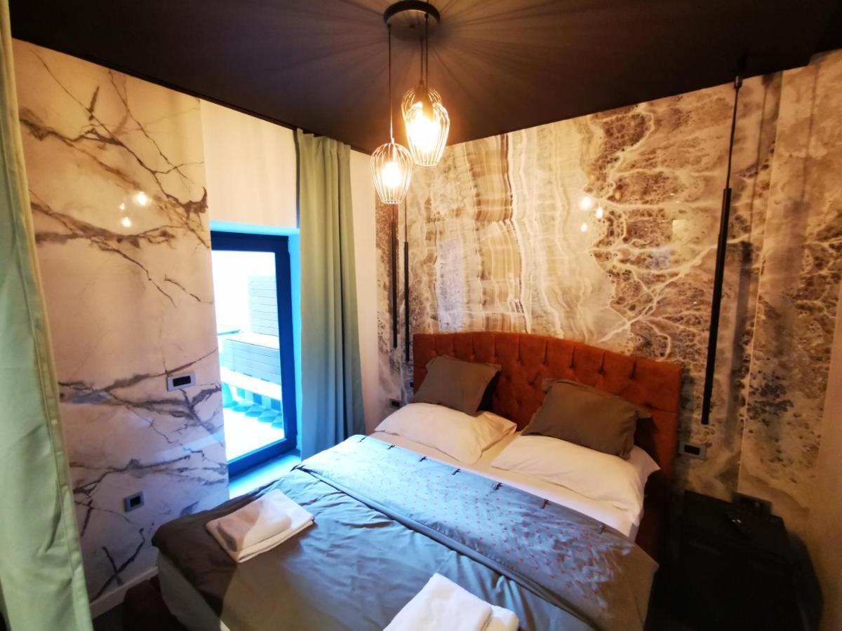 Apartment And Rooms Marinac Zagreb Exterior foto