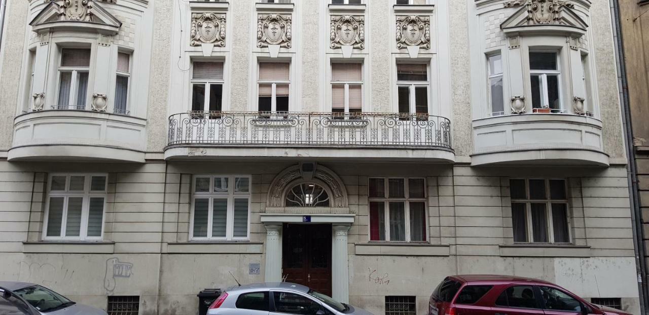 Apartment And Rooms Marinac Zagreb Exterior foto